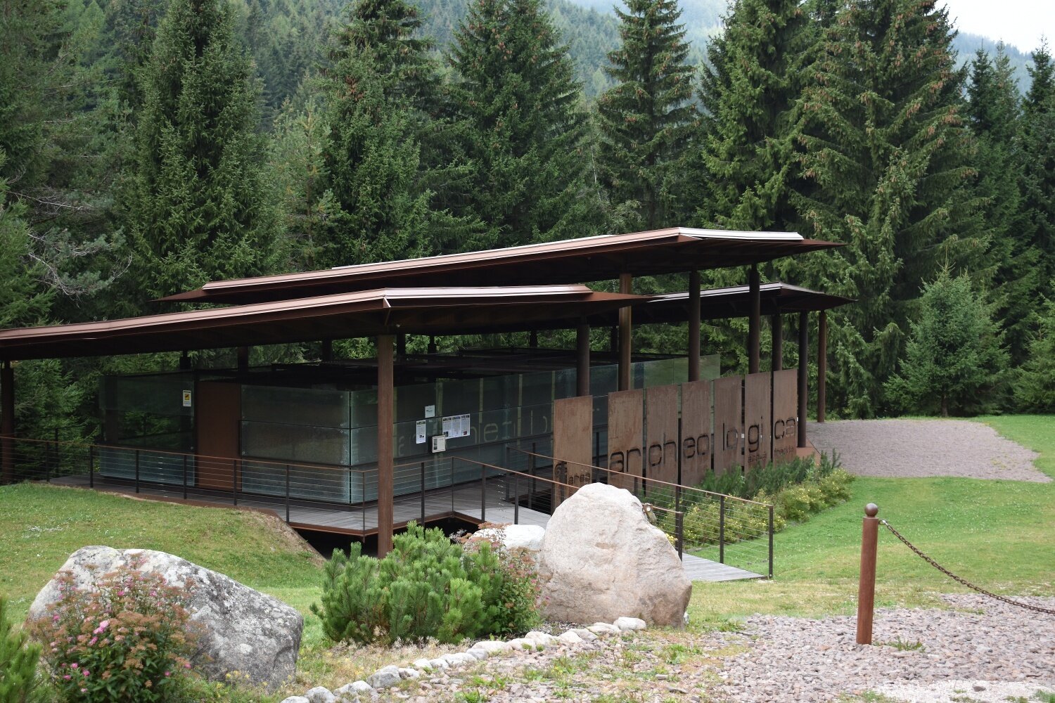 Img2 95933421 Default Variant