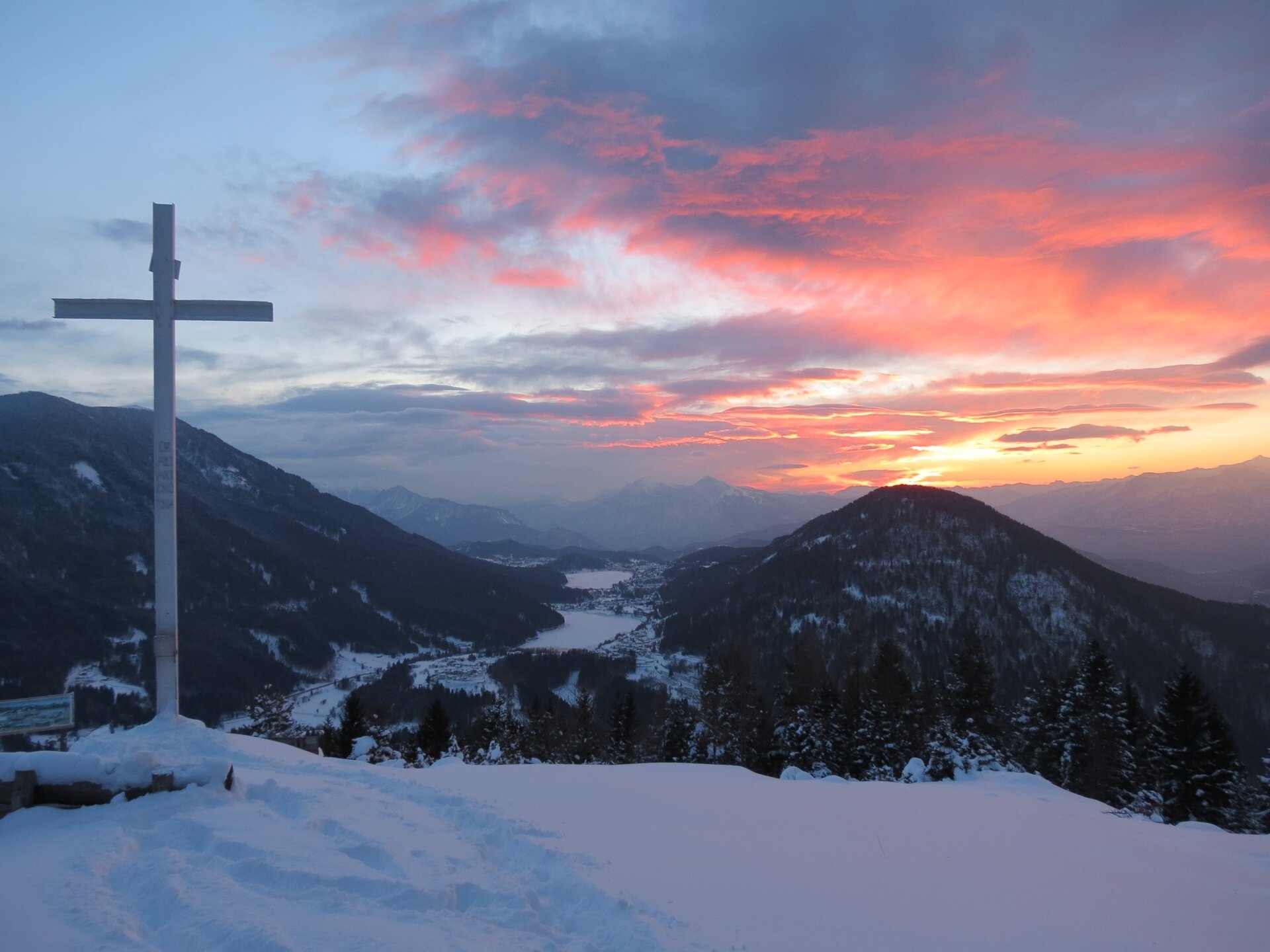 Img2 53968583 Default Variant