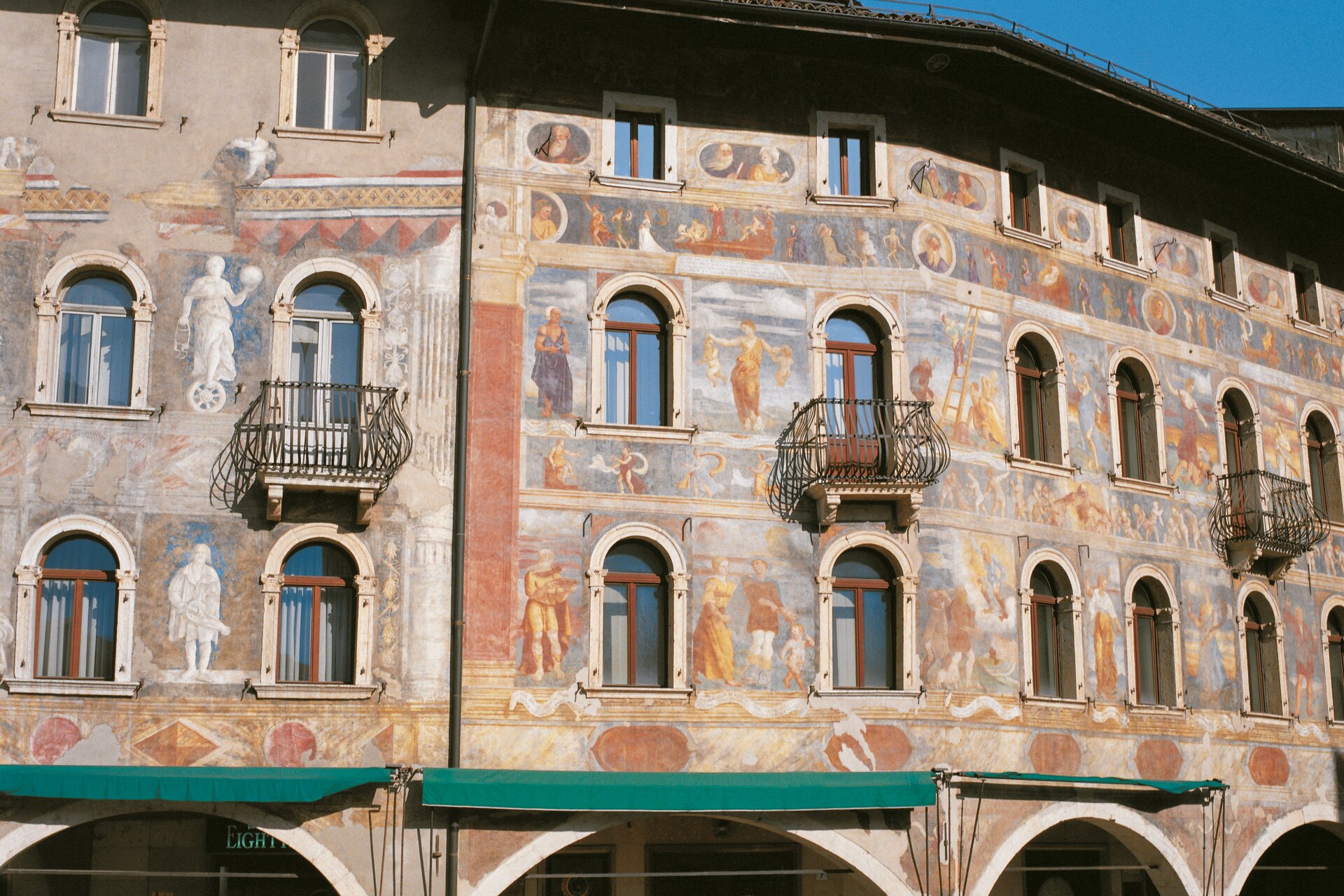 Haus Cazuffi – Rella