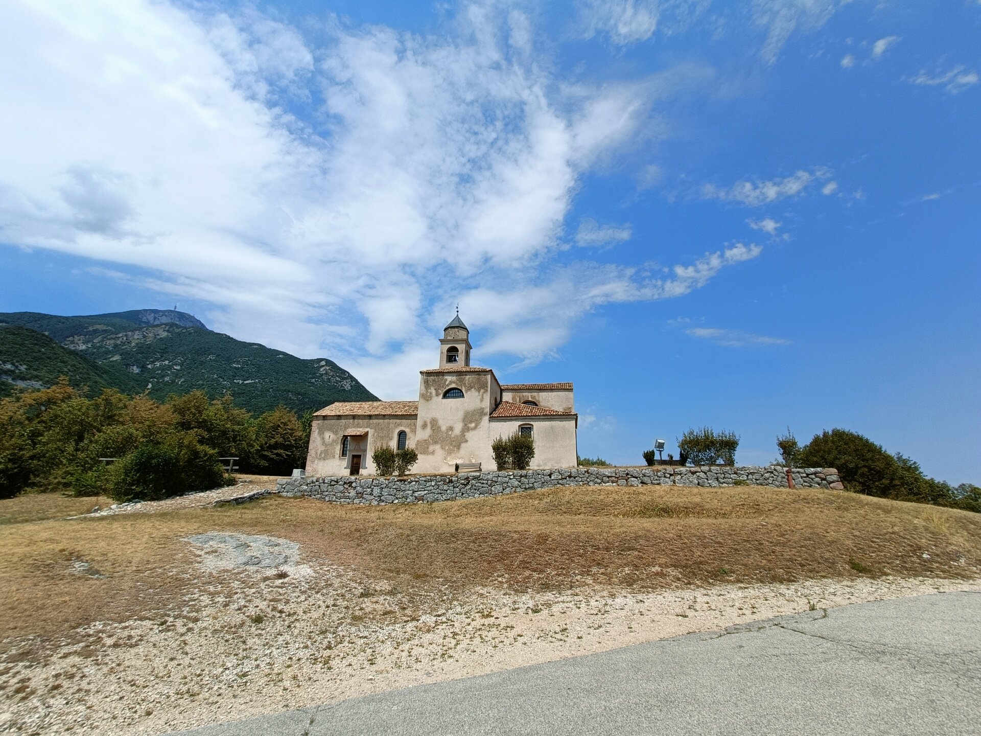 Content Dam Org 7 Images Full Rights Cultura Garniga Terme Chiesa Sant Osvaldo 20220723133242 Garniga S Osvaldo P P 2