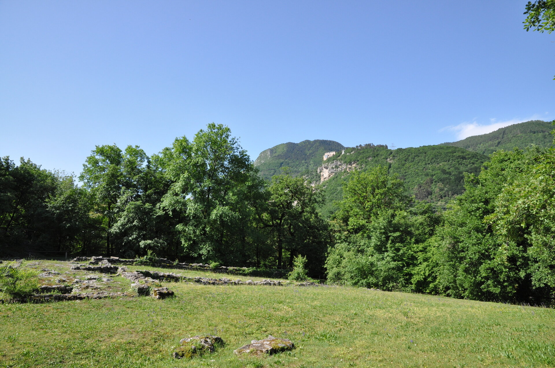 Content Dam Org 7 Images Full Rights Cultura Trento Doss Trento Doss Trento Basilica Paleocristiana Lb Estate 5