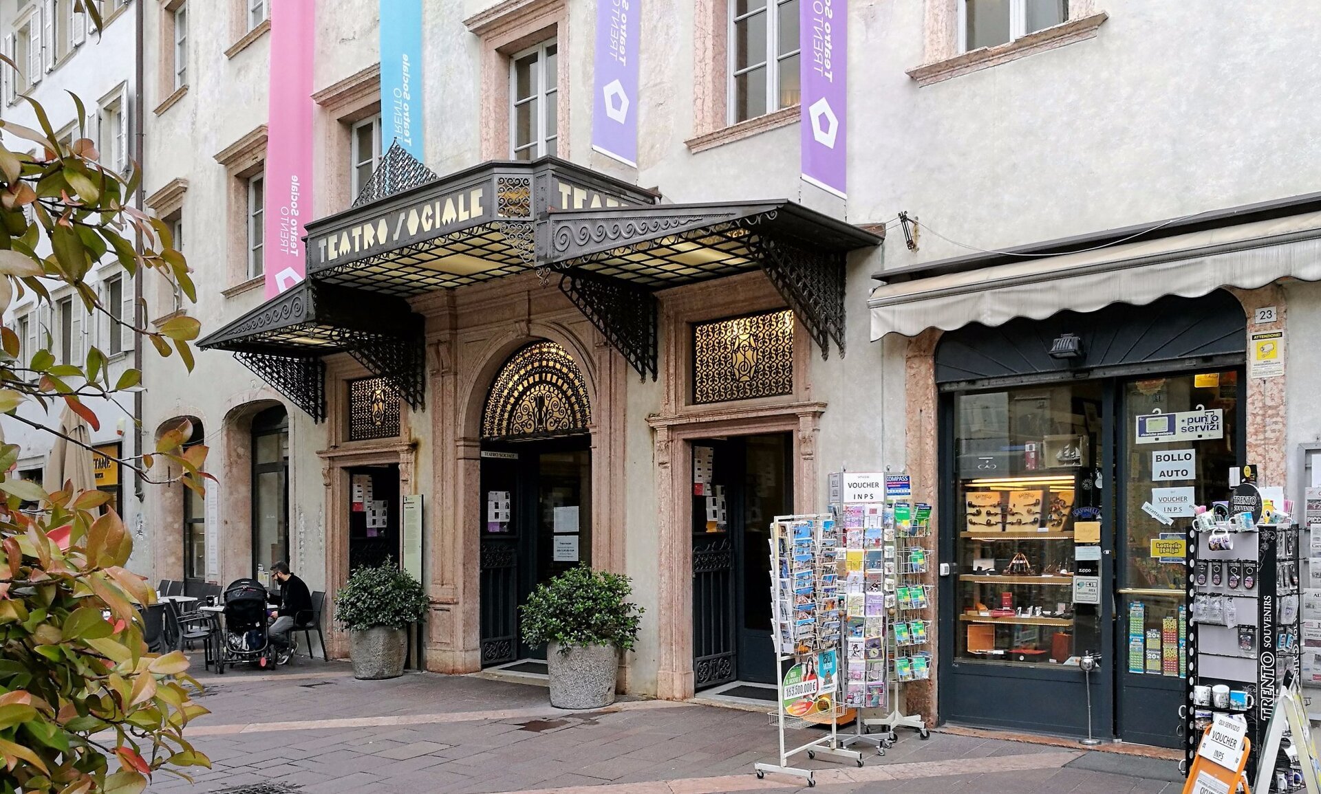 Bar Konditorei Teatro Sociale