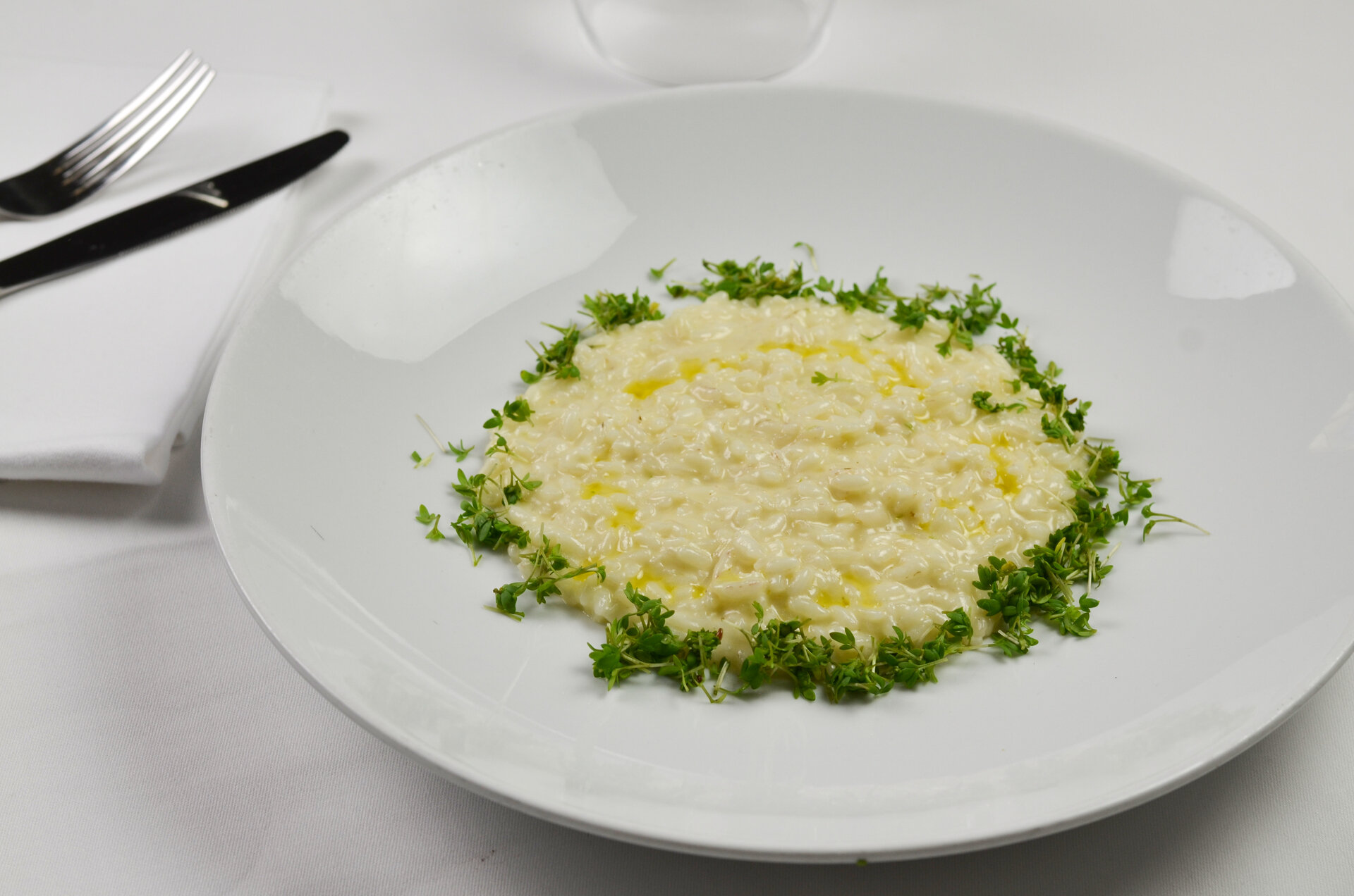 Content Dam Org 7 Images Full Rights Gusto Ristoranti Green Tower Vio 8989