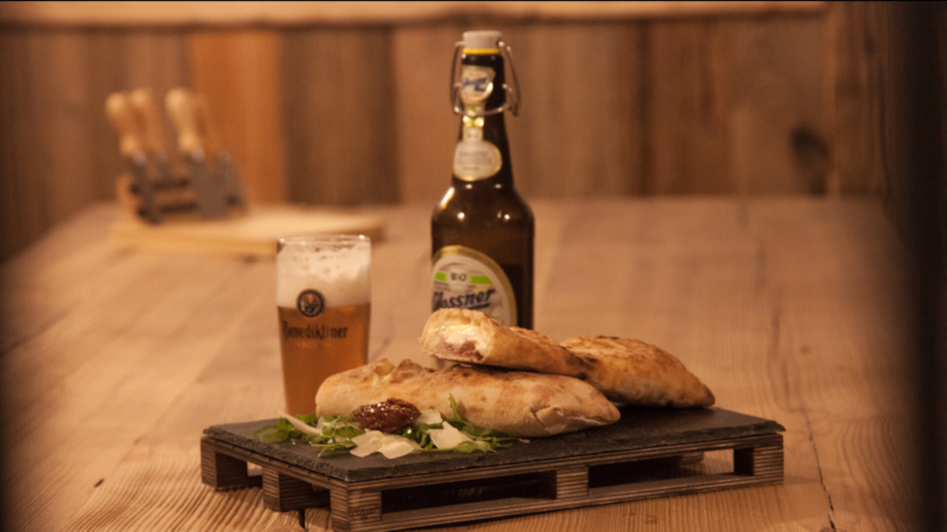 Content Dam Org 7 Images Full Rights Gusto Ristoranti Ristoranti Pine Pizzeria Lanterna Birreria La Lanterna