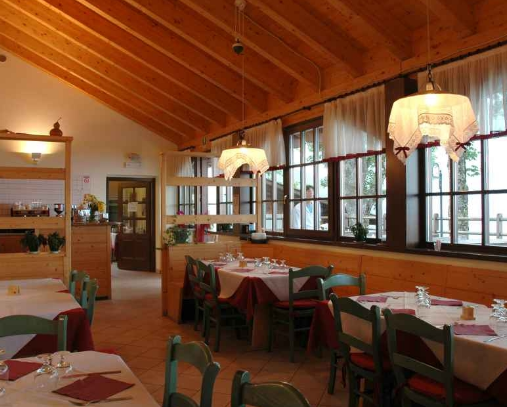 Content Dam Org 7 Images Full Rights Gusto Malghe Malga Brigolina Malga Brigolino Interno