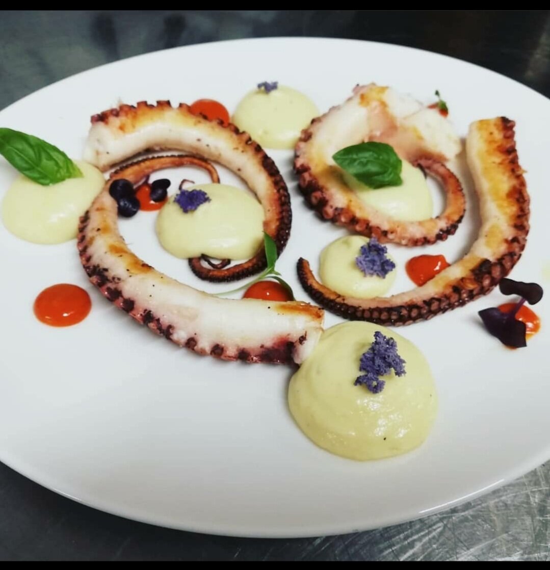 Content Dam Org 7 Images Full Rights Gusto Ristoranti Hotel Adige Hotel Adige 1