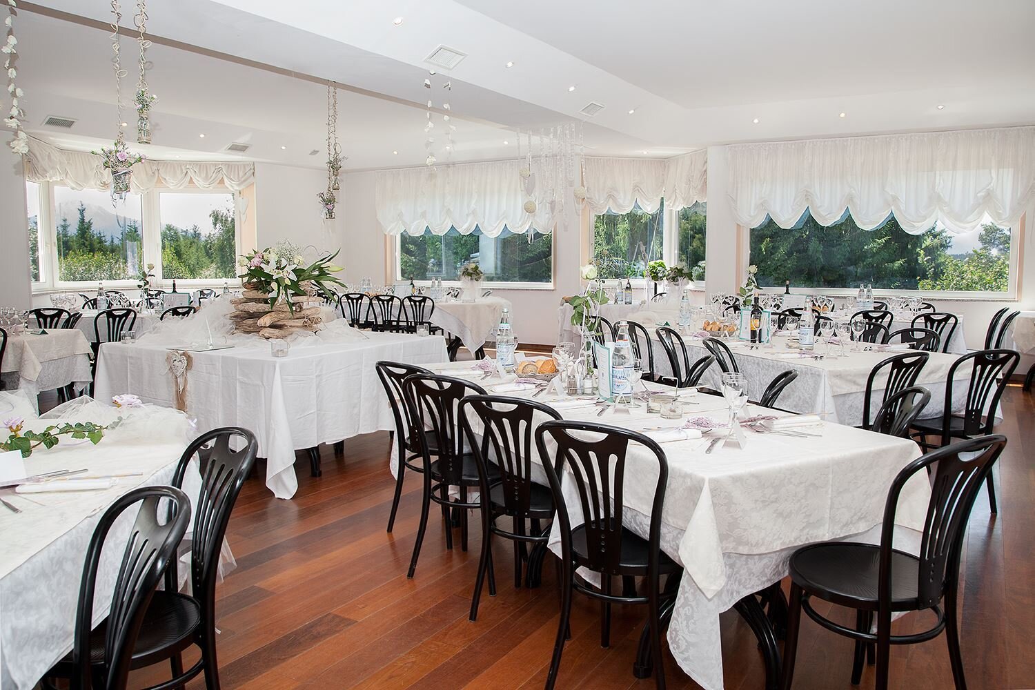 Content Dam Org 7 Images Full Rights Gusto Ristoranti Ristoranti Pine Hotel Scoiattolo Hotel Scoiattolo 2 Ph Hotel Scoiattolo