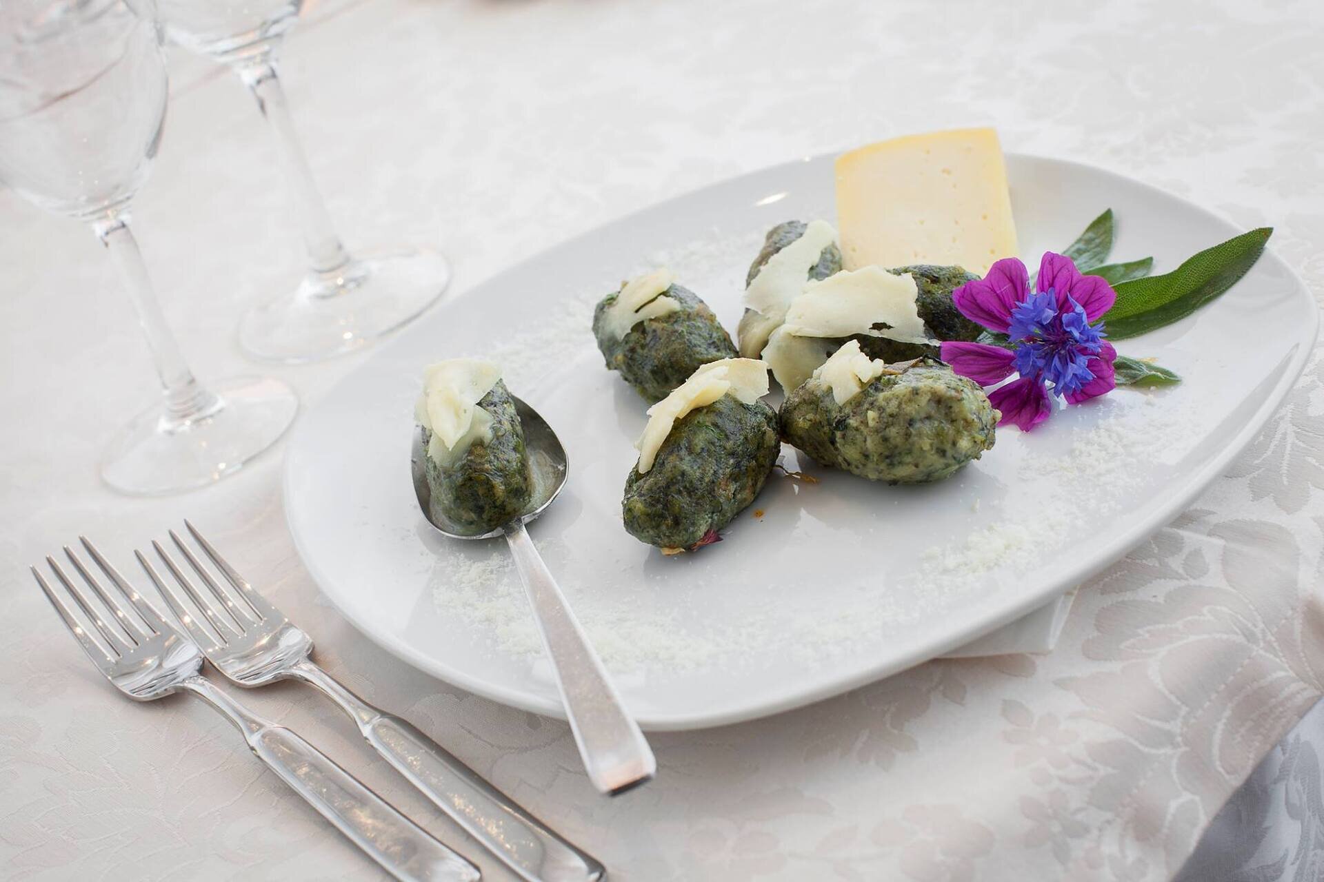 Content Dam Org 7 Images Full Rights Gusto Ristoranti Ristoranti Pine Hotel Scoiattolo Hotel Scoiattolo 3 Ph Hotel Scoiattolo