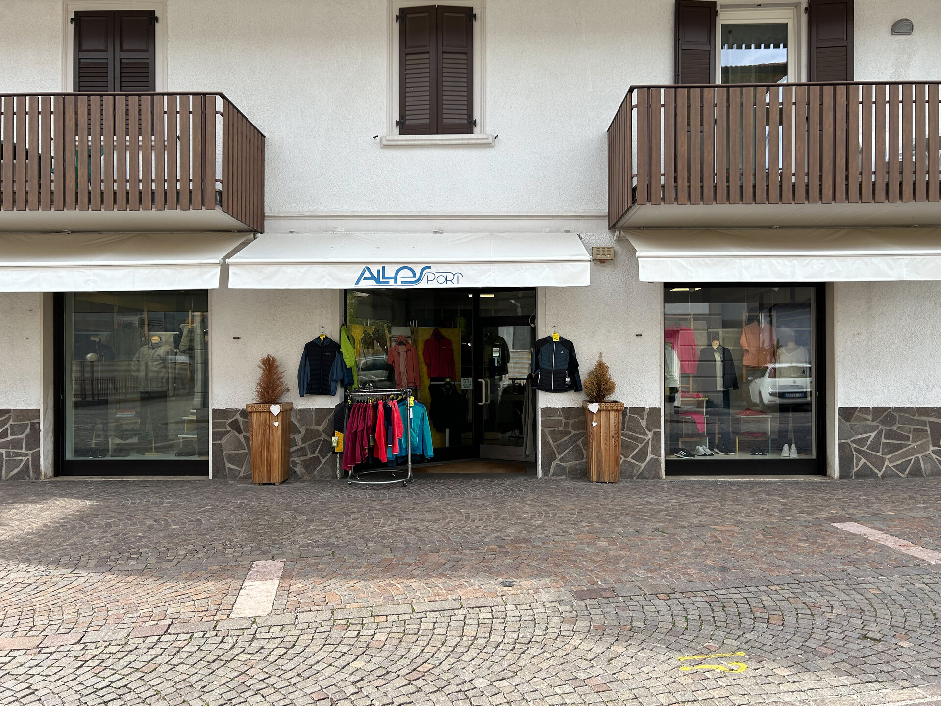 Content Dam Org 7 Images Full Rights Shopping Botteghe E Negozi Botteghe E Negozi Pine Alles Sport Alles Sport Ph Alles Sport 1