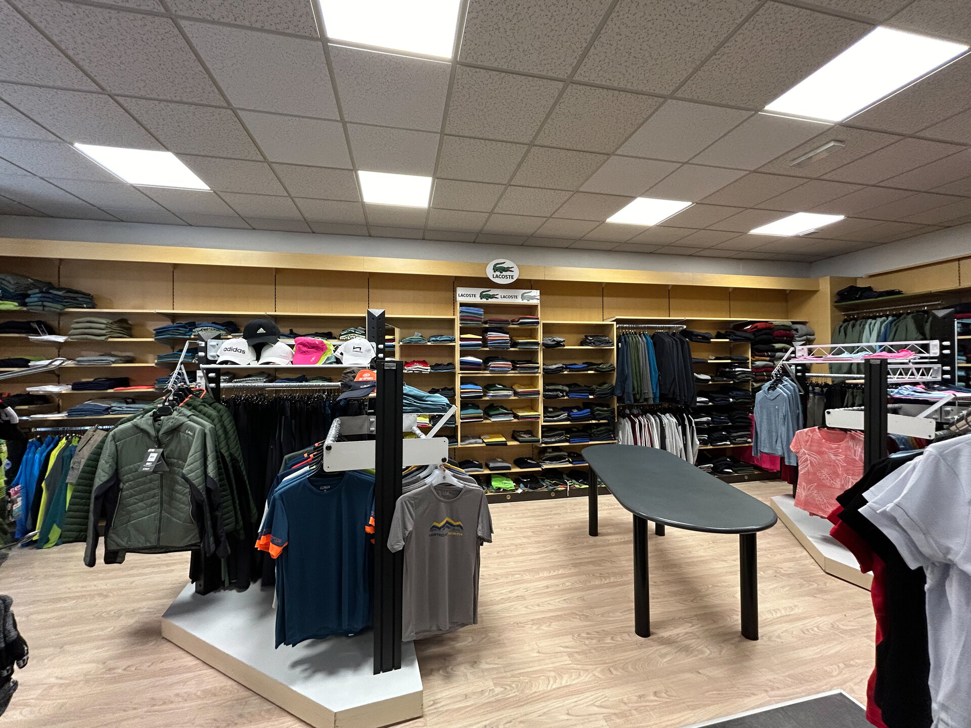 Content Dam Org 7 Images Full Rights Shopping Botteghe E Negozi Botteghe E Negozi Pine Alles Sport Alles Sport Ph Alles Sport 12