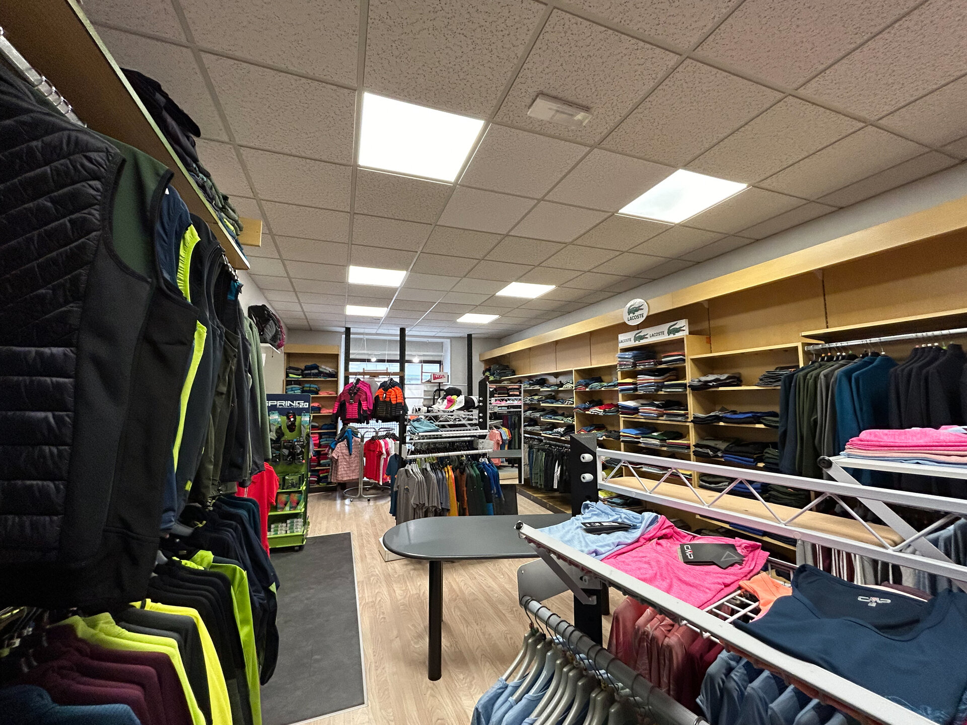 Content Dam Org 7 Images Full Rights Shopping Botteghe E Negozi Botteghe E Negozi Pine Alles Sport Alles Sport Ph Alles Sport 10