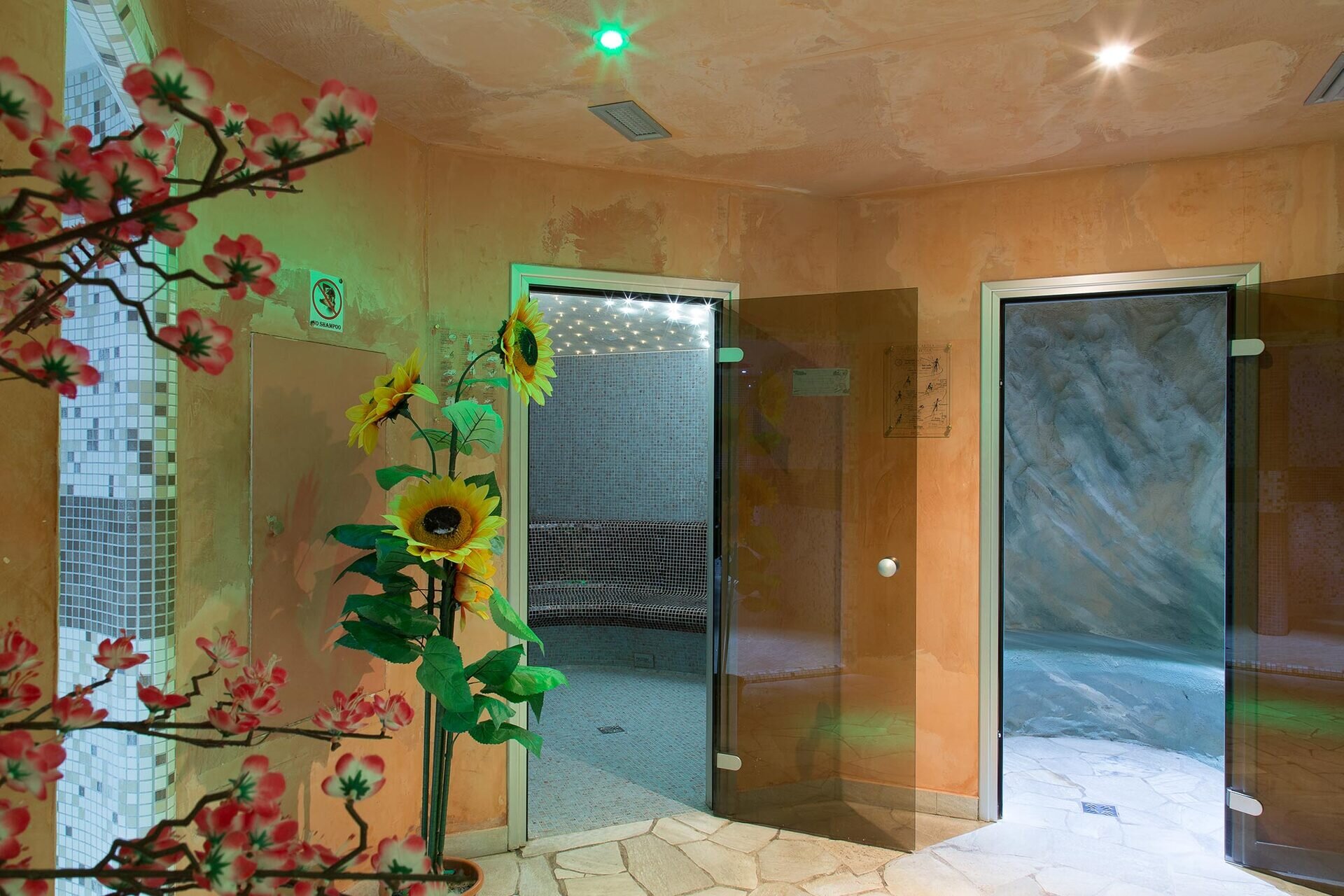 Content Dam Org 7 Images Full Rights Wellness Centri Wellness Bondone Mugon Mugon Wellness 2