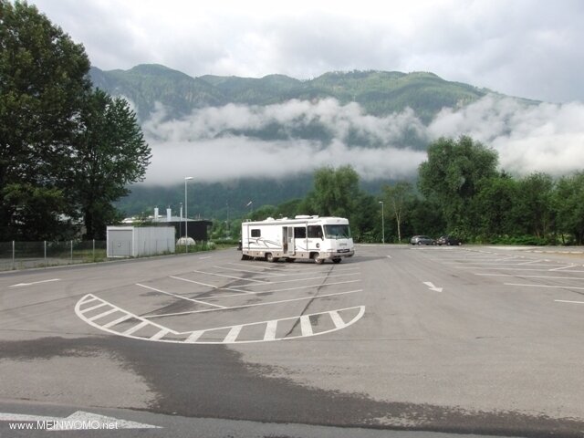 Camper parking area - Parking lot on Via Asiago - Villazzano Train Station