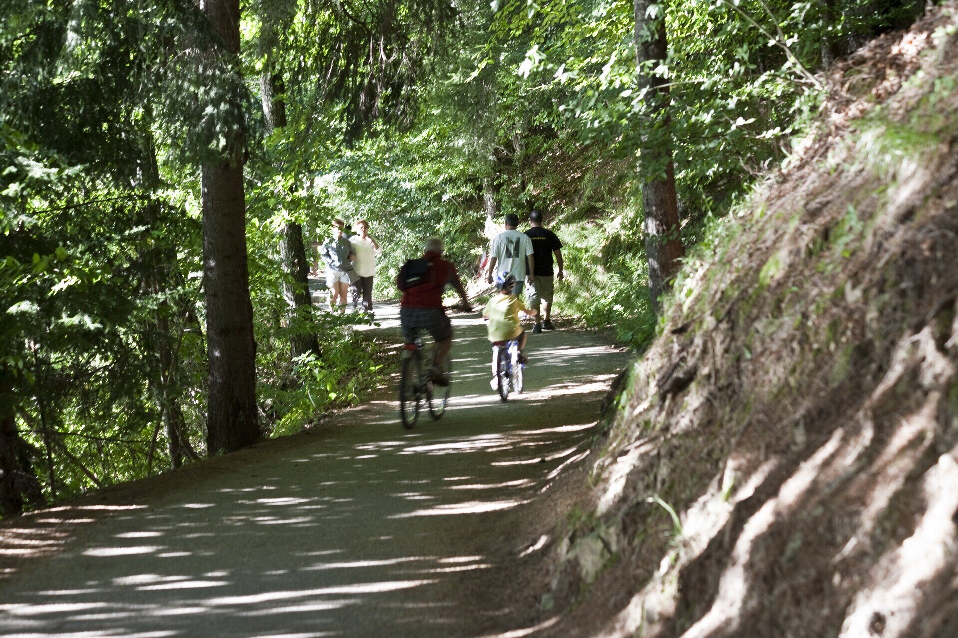 Content Dam Org 7 Images Full Rights Outdoor In Bici Ciclabile Dei Laghi Trekking Ph Nazzareno Berton 2