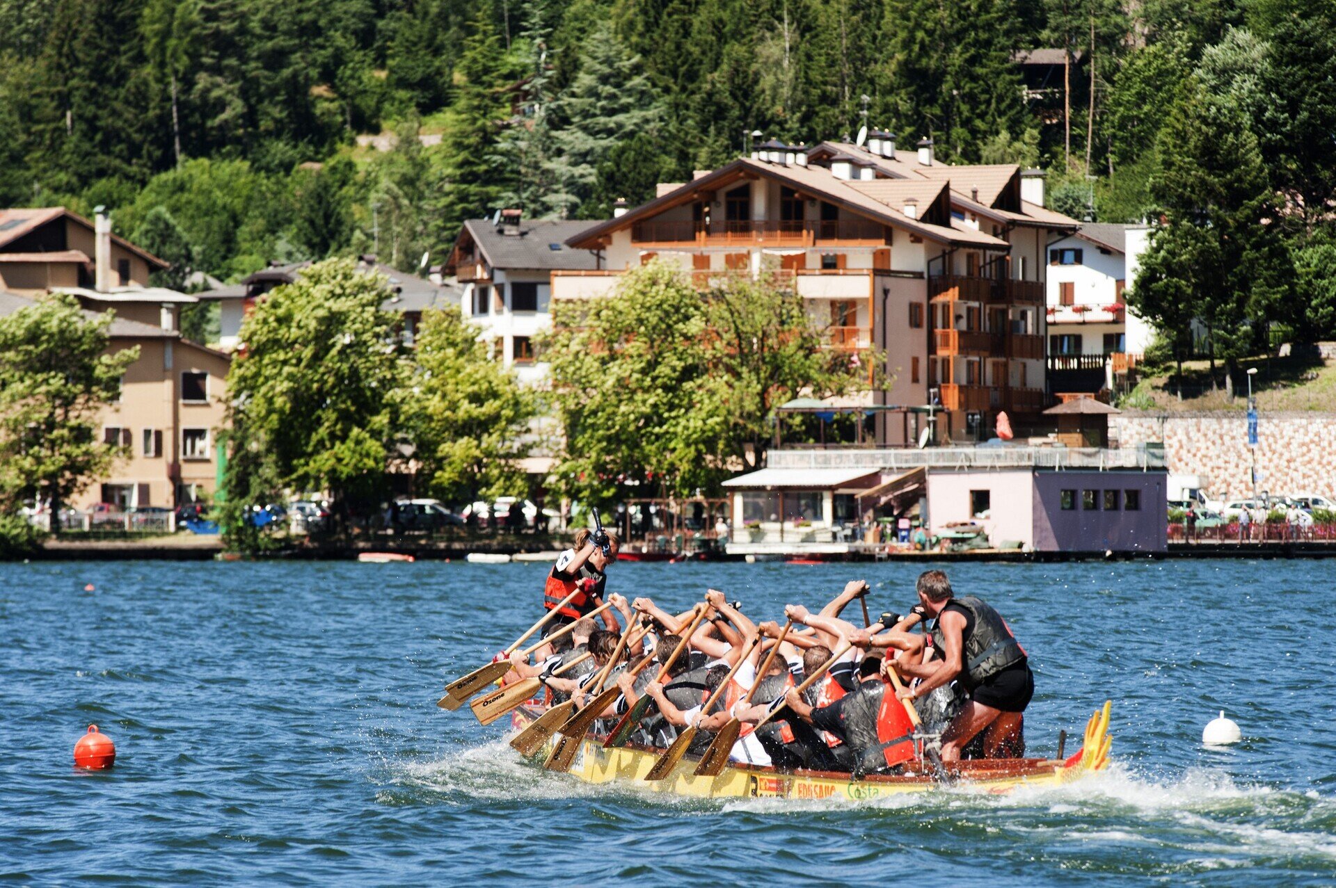 Content Dam Org 7 Images Full Rights Outdoor Sull Acqua Dragonboat Dragon Boat Lago Piazze Comello Francesco 80