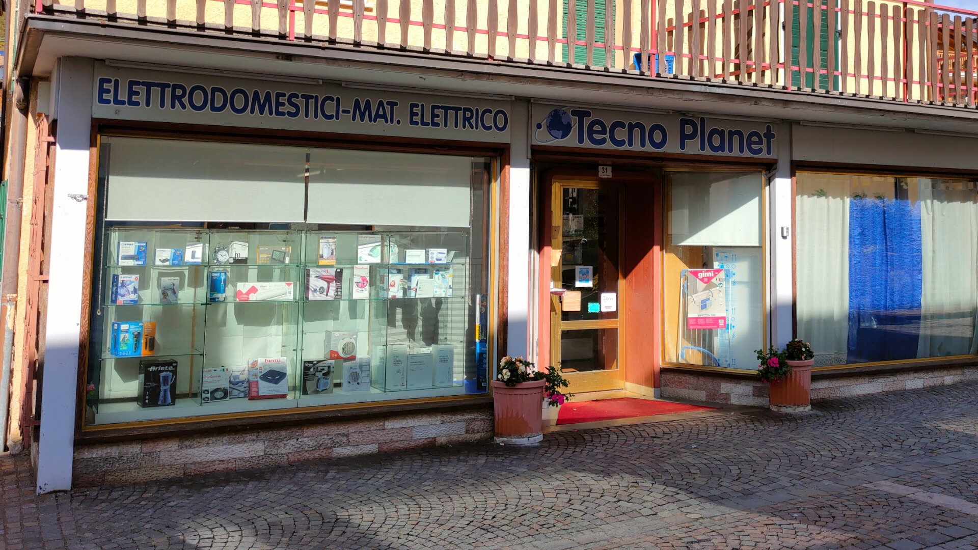 Geschäft für Haushaltsgeräte Tecno Planet