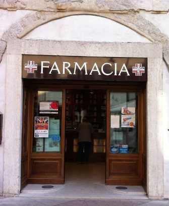 Farmacia Santoni - Piazza Pasi