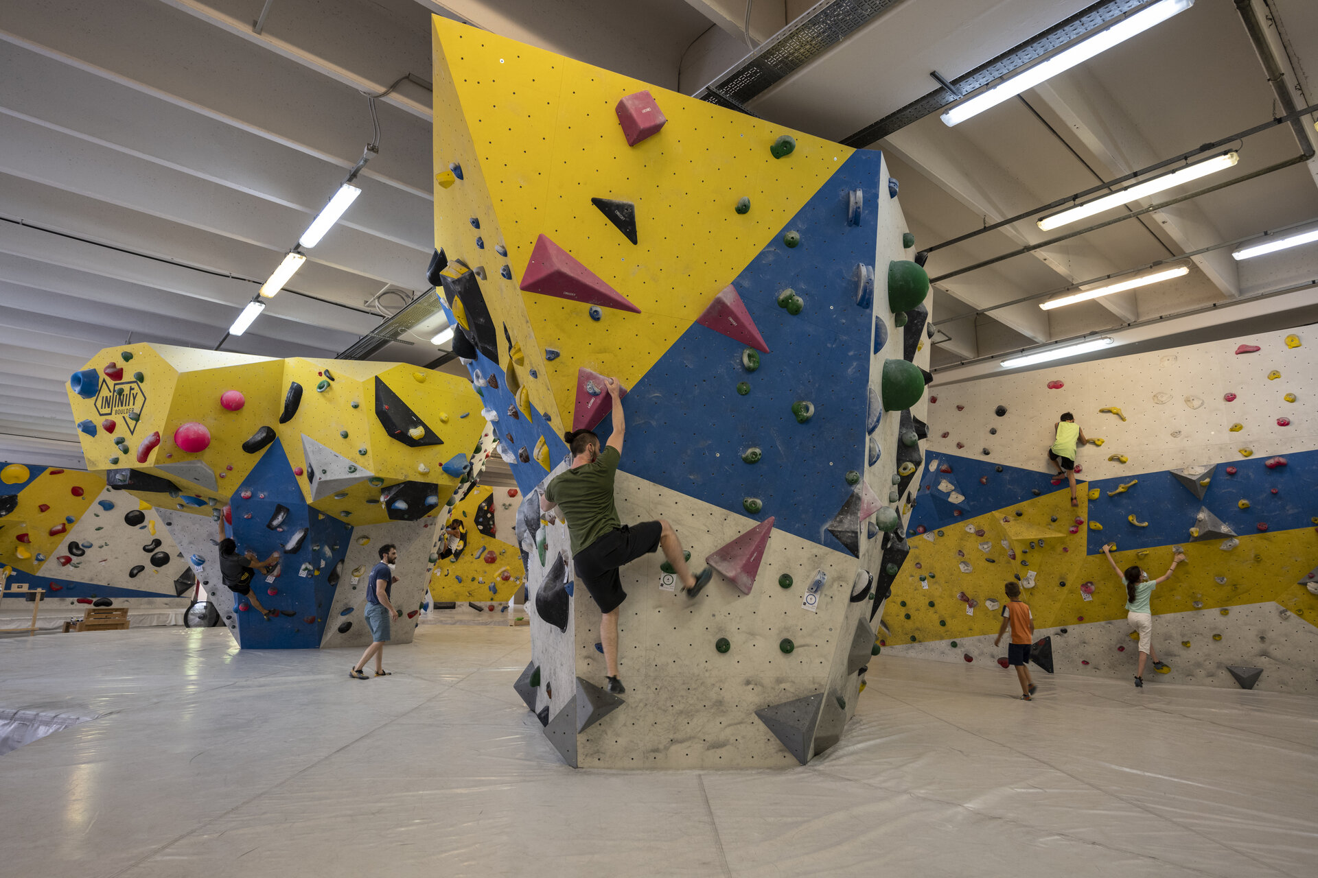 Content Dam Org 0 Images Full Rights Miste 20210705 Infinity Boulder001