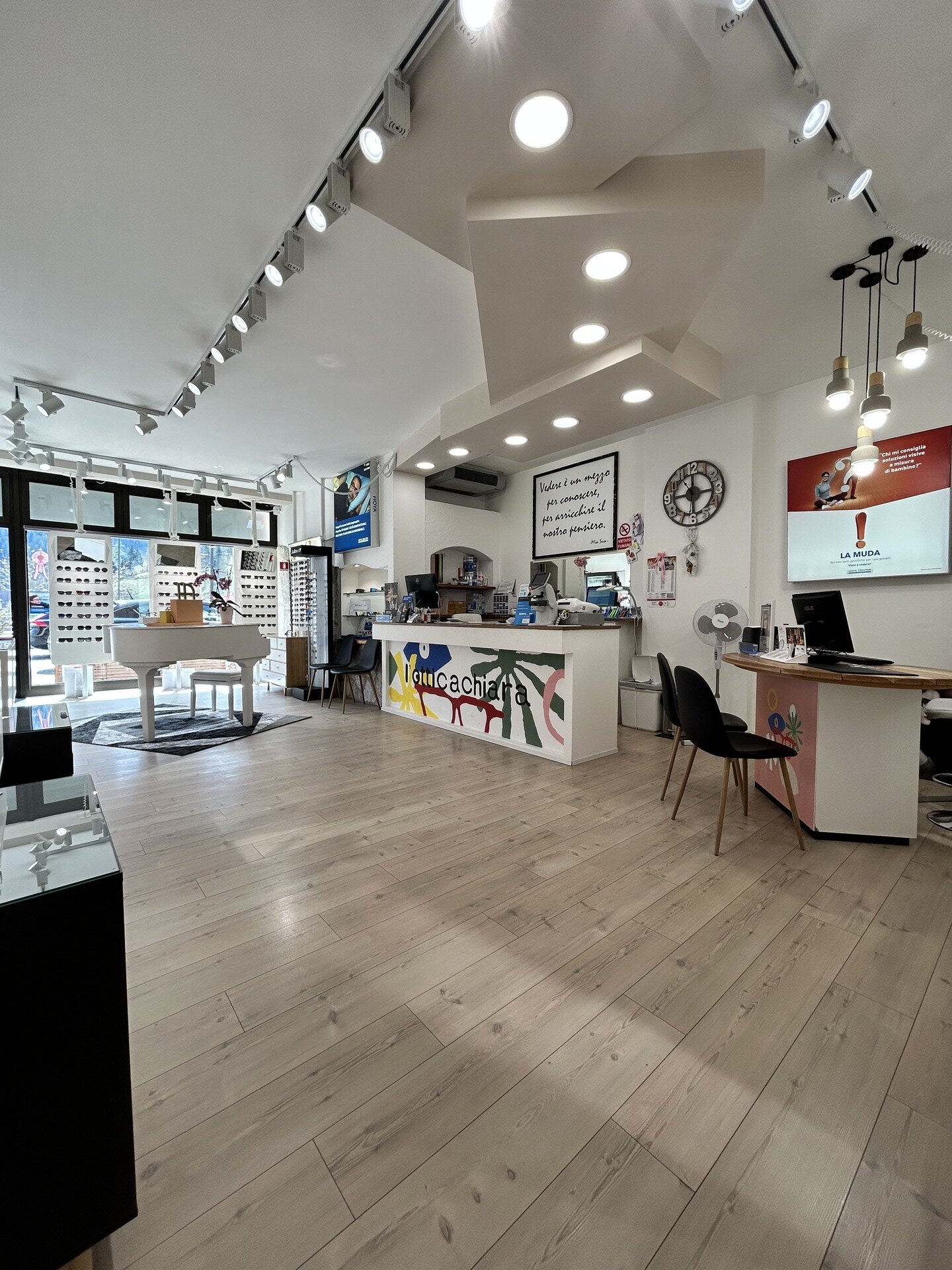 Content Dam Org 7 Images Full Rights Shopping Botteghe E Negozi Botteghe E Negozi Pine Ottica Chiara Ottica Chiara 6 Ph Ottica Chiara