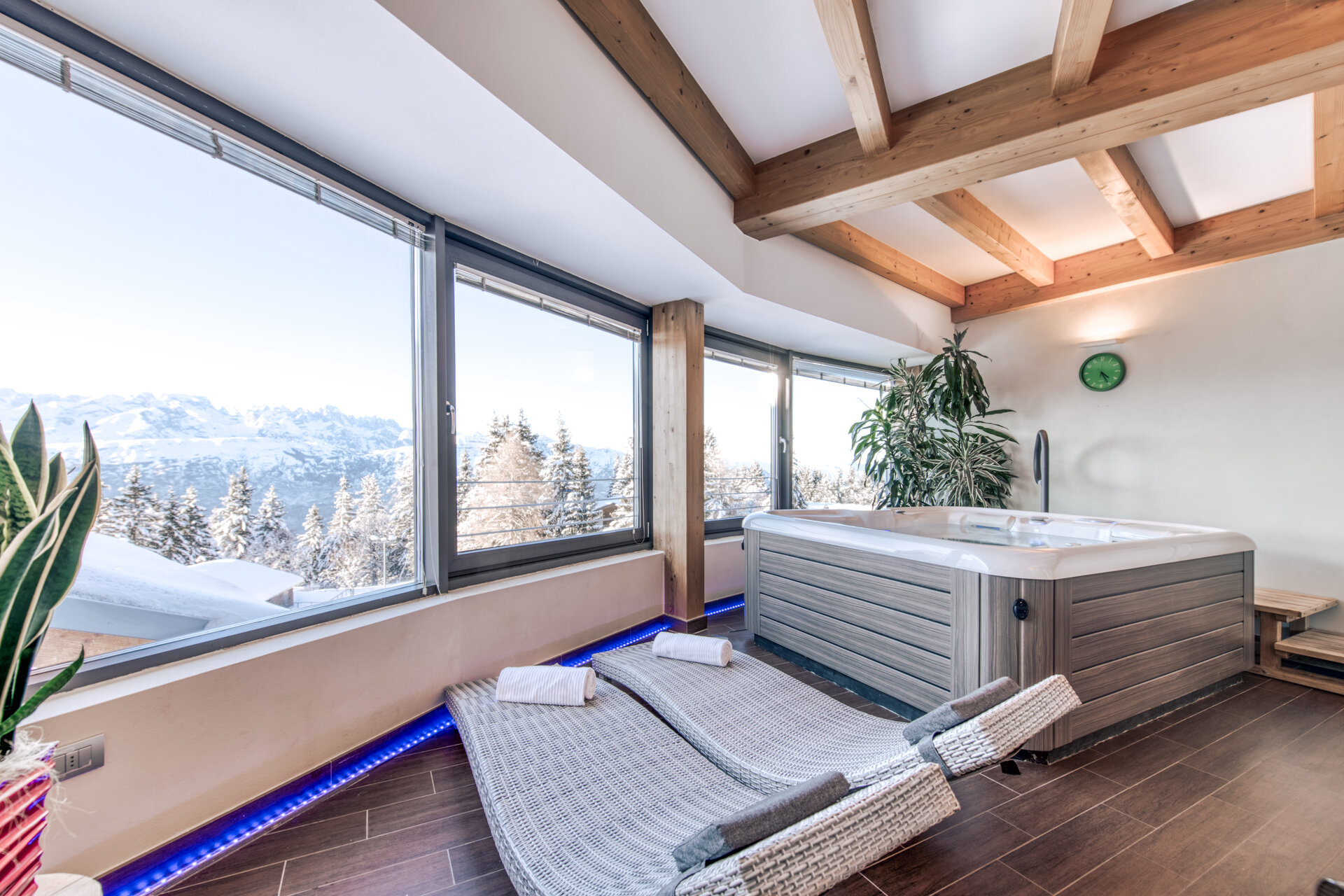 Content Dam Org 7 Images Full Rights Wellness Centri Wellness Bondone Hotel Montana Wellness Spa Suite 9