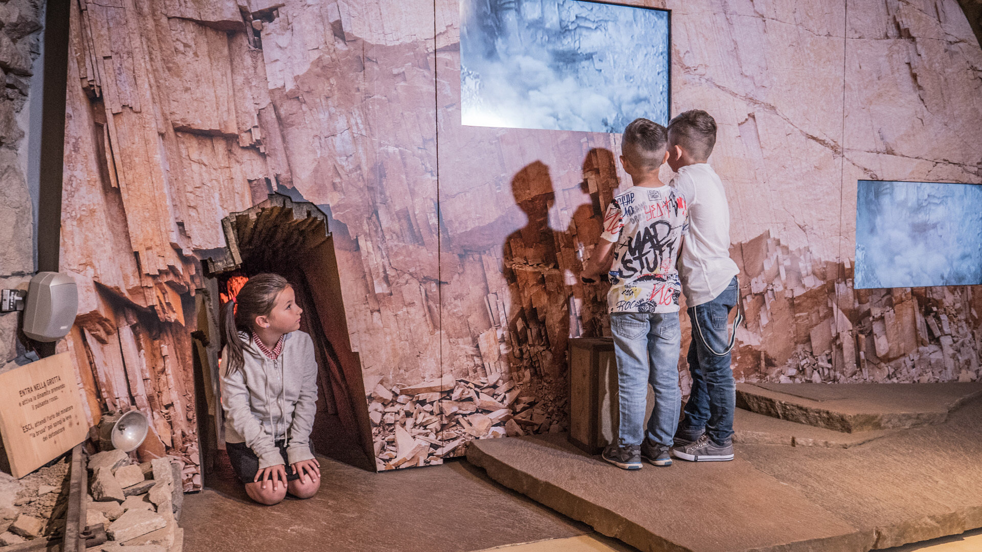 Content Dam Org 7 Images Full Rights Cultura Pine Musei Ed Ecomusei Museo Porfido Bambini Interno A Monticelli