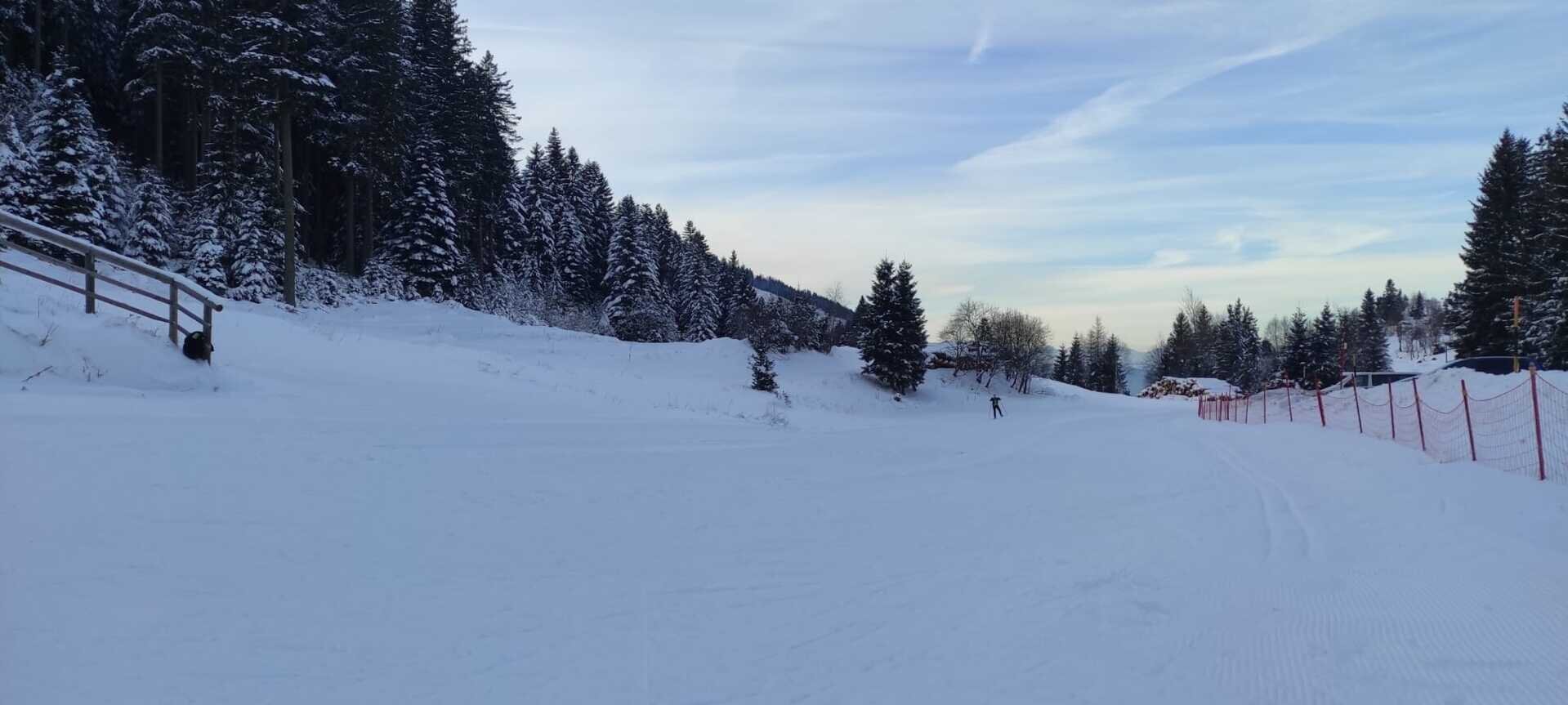 Cross-country ski trail at the Redebus Pass