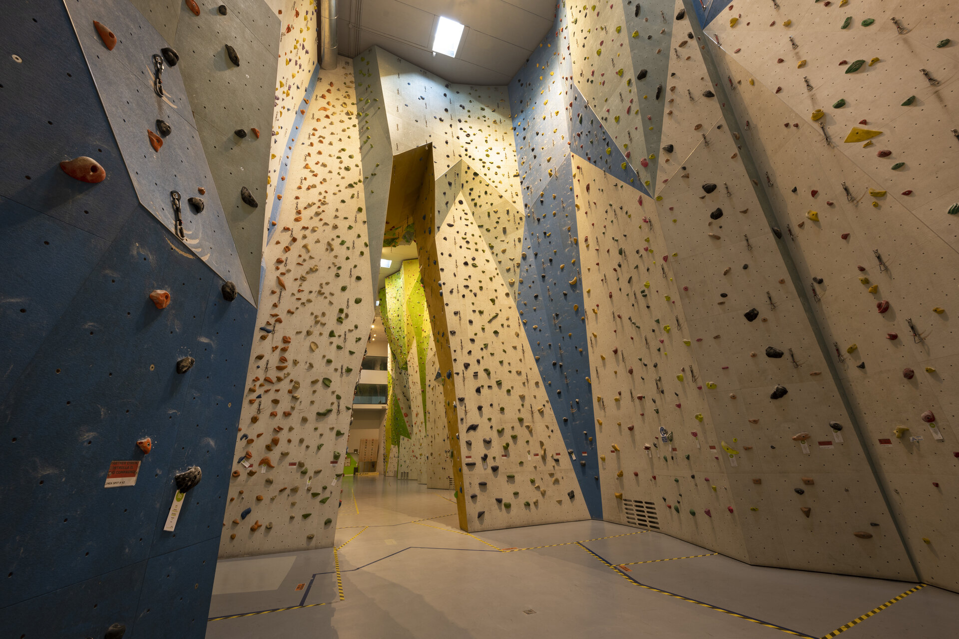 Content Dam Org 0 Images Full Rights Miste 20210705 Sanbapolis Palestra Di Arrampicata A Trento003