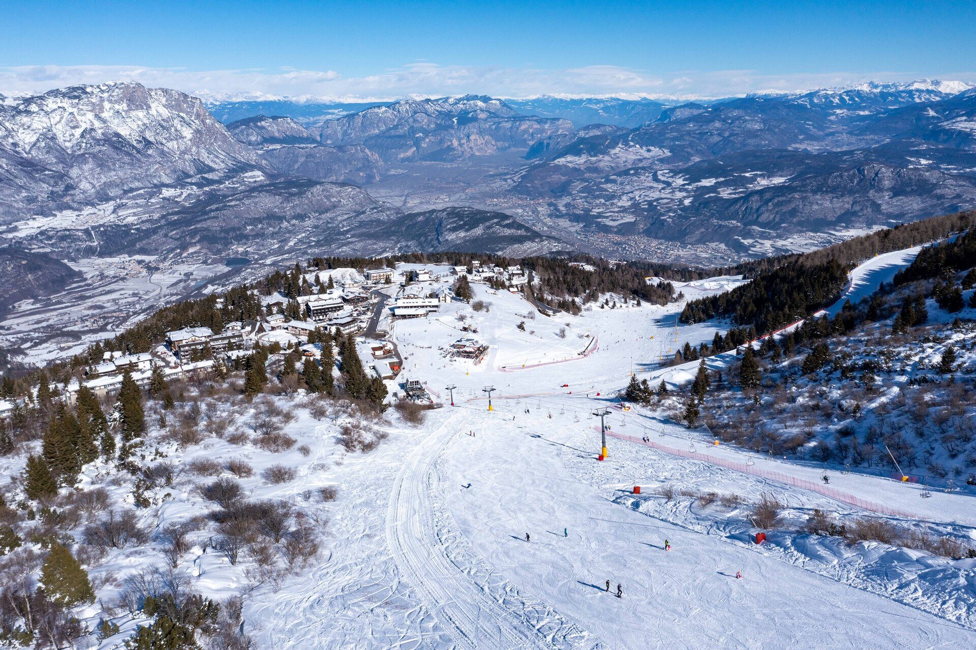 Content Dam Org 7 Images Full Rights Outdoor Sulla Neve Ski Area Skiarea Monte Bondone Drone Skiarea 4