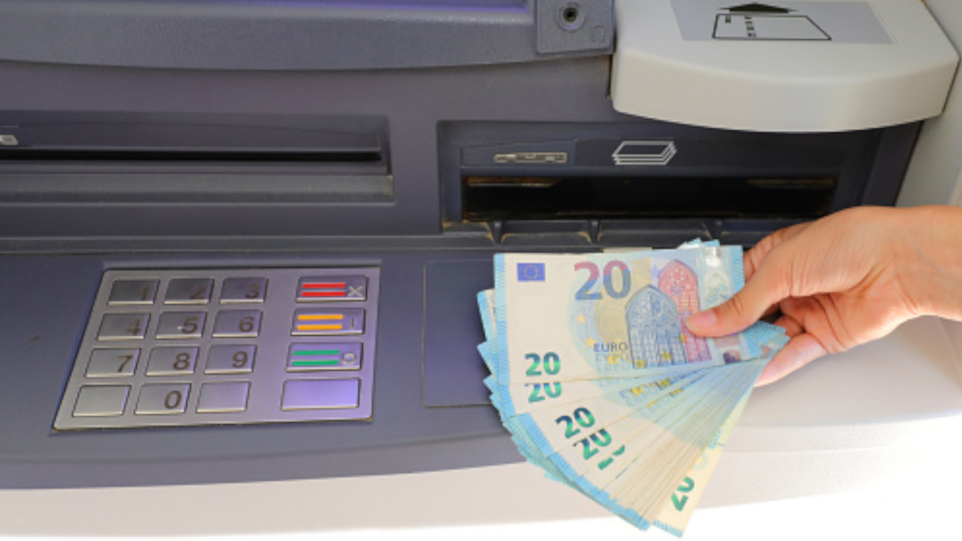 Sportello bancomat Montagnaga di Piné