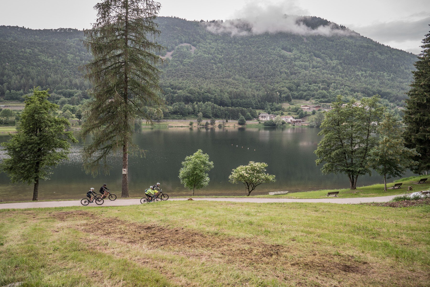 Lago Serraia1 A Monticelli 2
