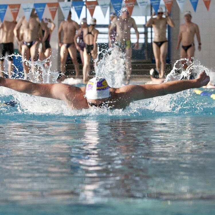 Swimming 2323060 1920